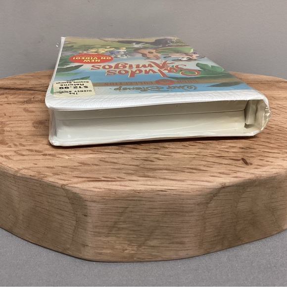 New & Sealed - Walt Disney - Saludos Amigos - Gold Collection VHS - Vintage Rare - Picture 8 of 9